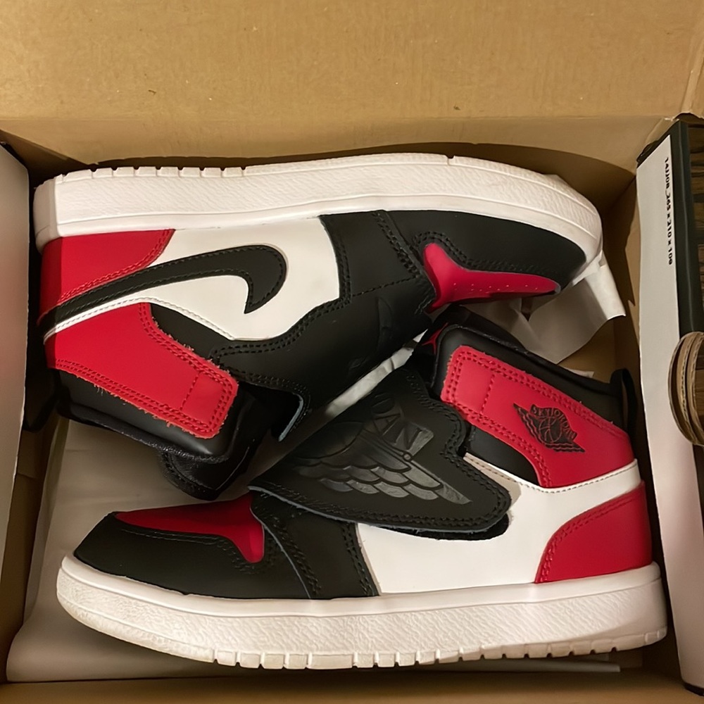 Jordan sneakers . Preschool gender neutral